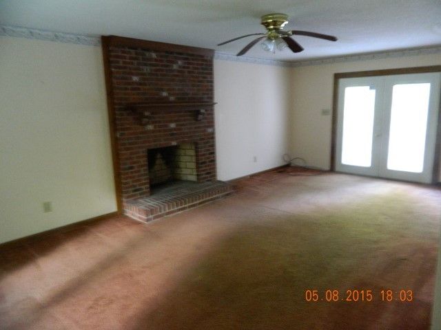 1013 Branchview Ct, Raleigh, NC 27610