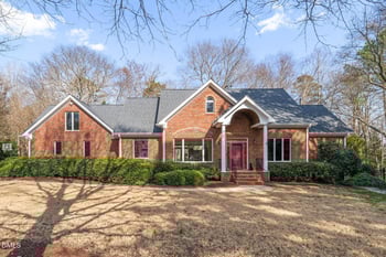 1013 Erins Way Ln, Raleigh, NC 27614