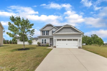 1013 Fieldmere Pl, Wendell, NC 27591