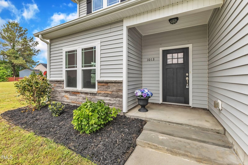 1013 Fieldmere Pl, Wendell, NC 27591