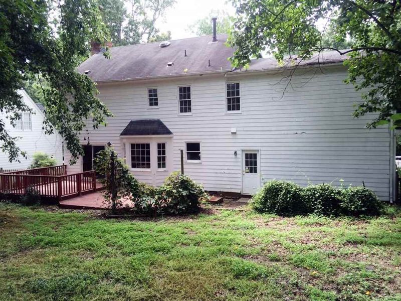 1013 Oakgate Ct, Apex, NC 27502
