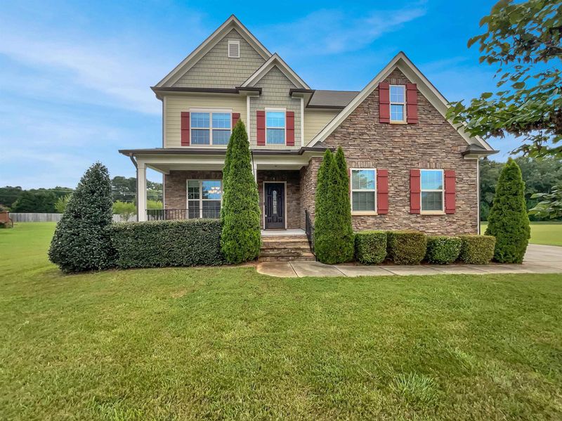1013 Stone Eagle Ln, Raleigh, NC 27610