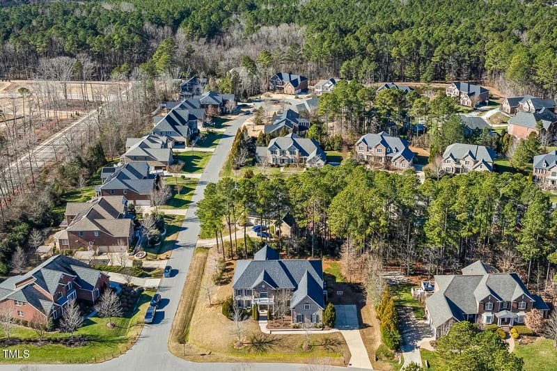 1013 Timber Mist Ct, Cary, NC 27519