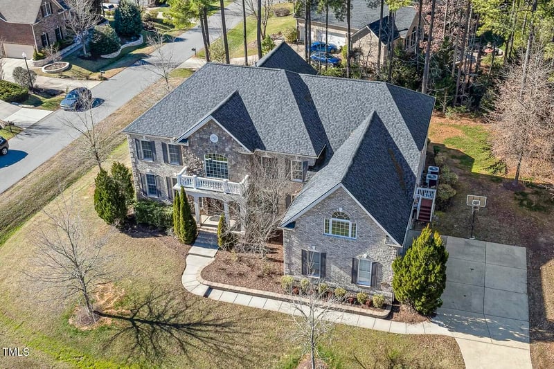 1013 Timber Mist Ct, Cary, NC 27519