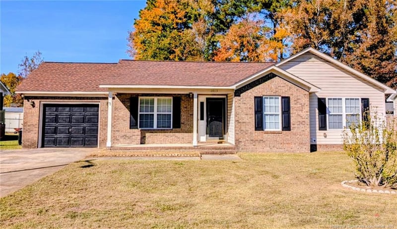 1013 Whiskerlake Dr, Fayetteville, NC 28312