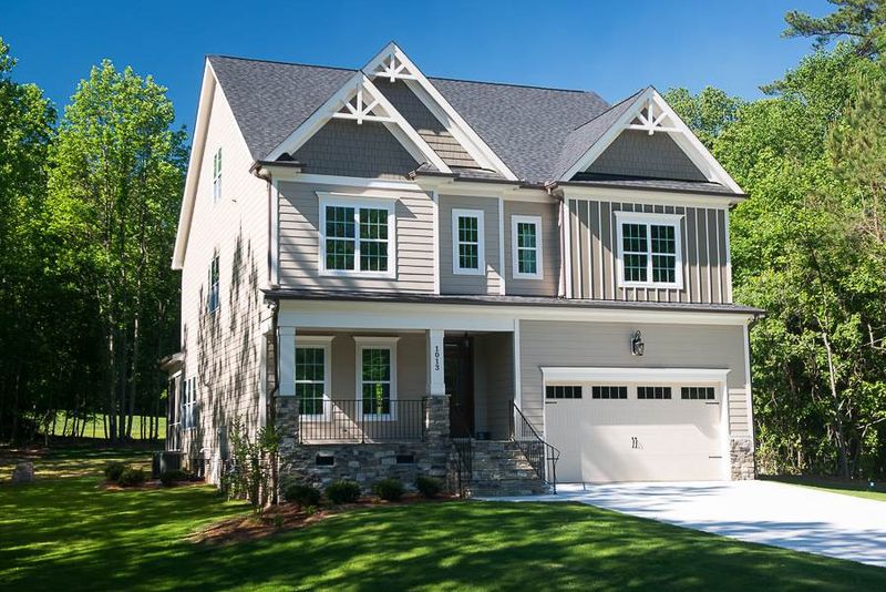 1013 Whitecroft Dr, Raleigh, NC 27603