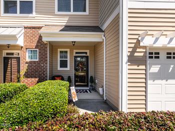 10132 Marleybone Dr, Raleigh, NC 27617