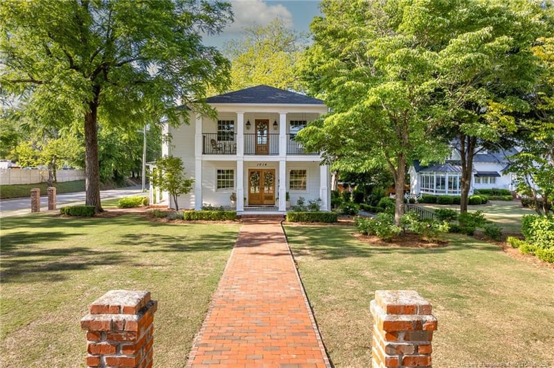 1014 Clarendon St, Fayetteville, NC 28305