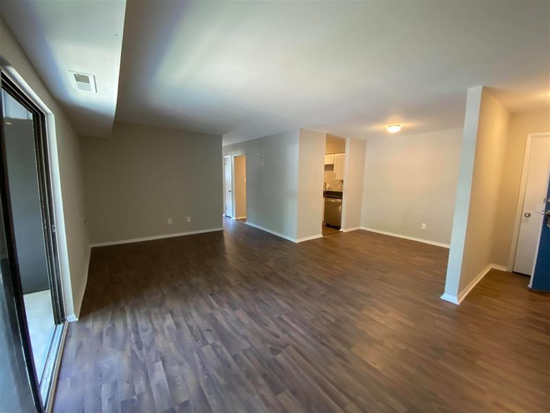 1014 Sandlin Pl #J, Raleigh, NC 27606