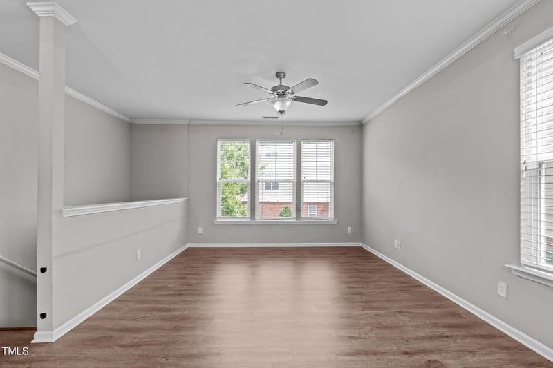 1014 Summerhouse Rd, Cary, NC 27519