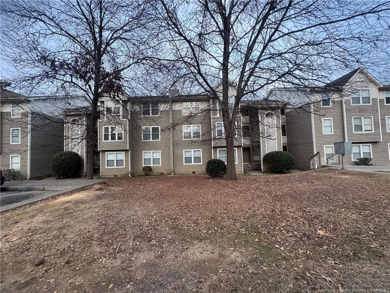 1014 Wood Creek Dr #3, Fayetteville, NC 28314