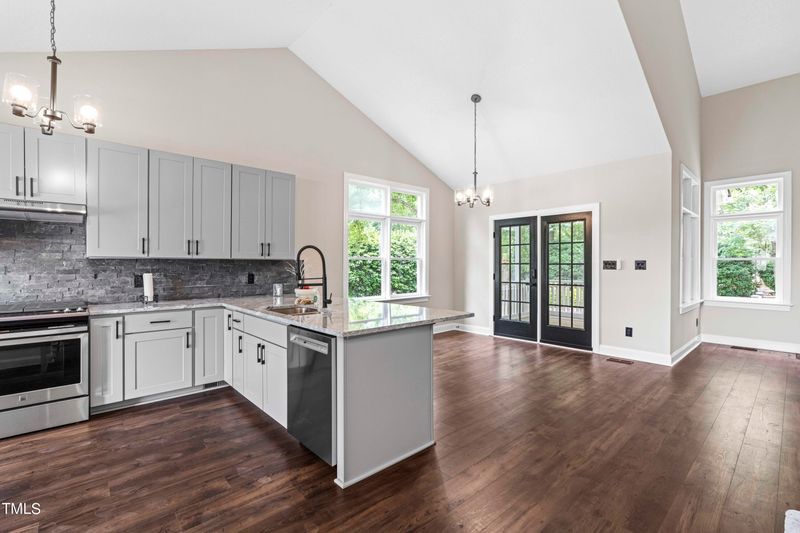 10140 Goodview Ct, Raleigh, NC 27613