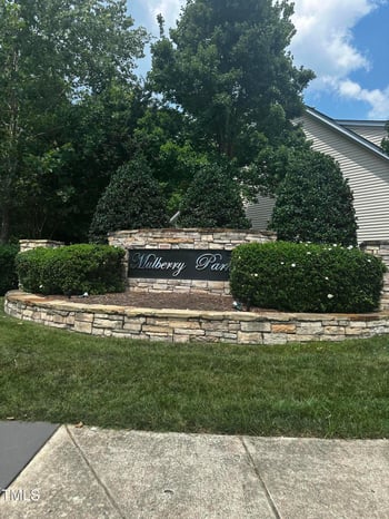 10141 Bessborough Dr, Raleigh, NC 27617