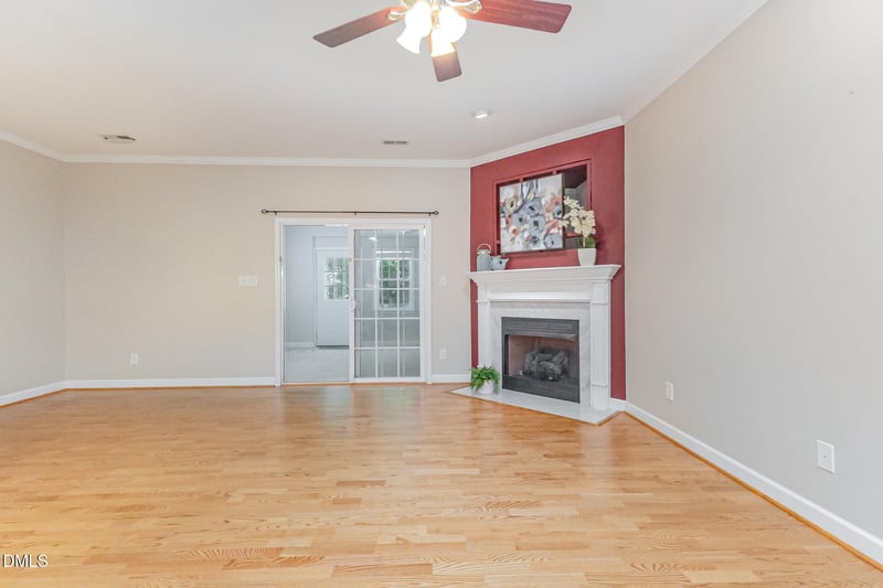 10141 Bessborough Dr, Raleigh, NC 27617