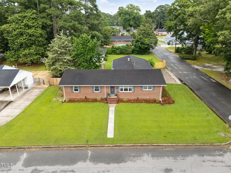 1015 1st St, Smithfield, NC 27577