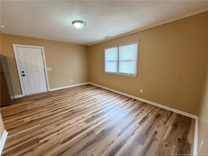 1015 Abrams St, Fayetteville, NC 28311