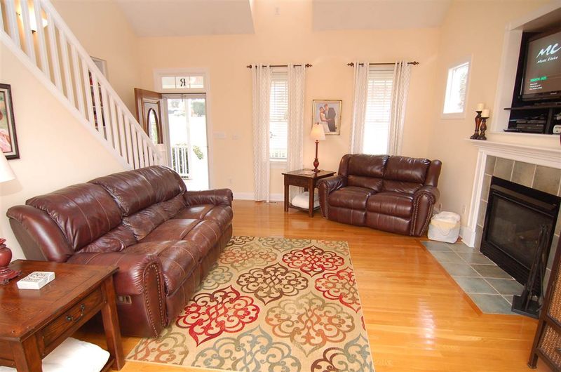 1015 Applethorn Dr, Apex, NC 27502