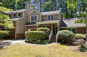 1015 Boathouse Ct, Raleigh, NC 27615