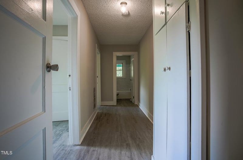 1015 Cross Link Rd, Raleigh, NC 27610