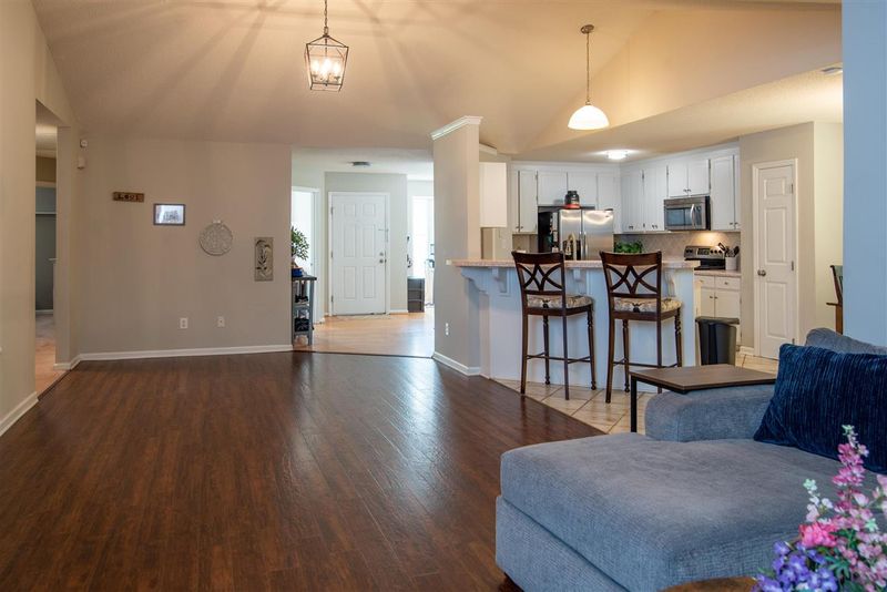 1015 Drew Ct, Garner, NC 27529