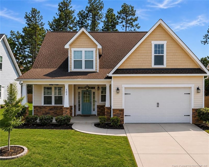 1015 Liberty Ln, Fayetteville, NC 28311