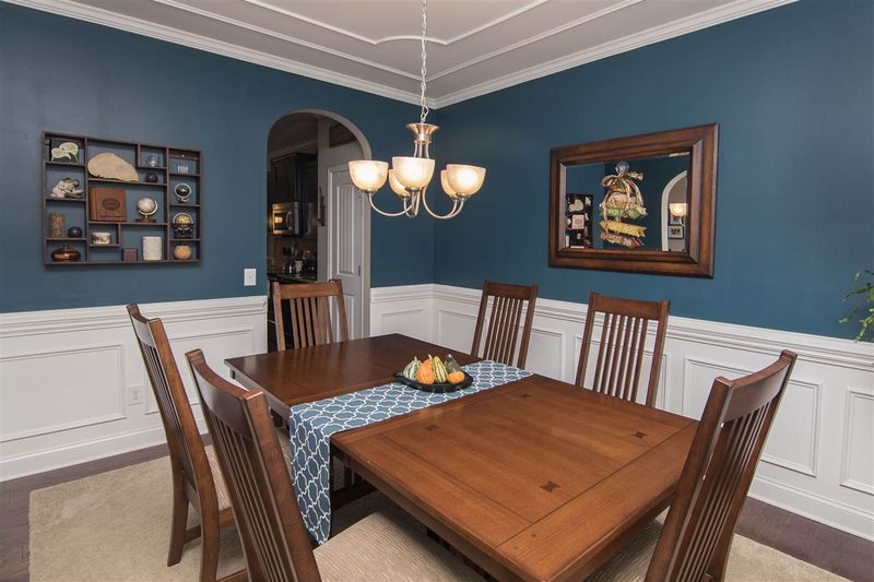 1015 Lukestone Dr, Fuquay Varina, NC 27526