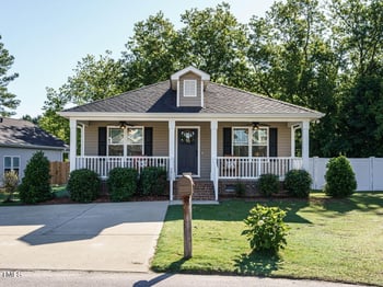 1015 Maplewood , Benson, NC 27504