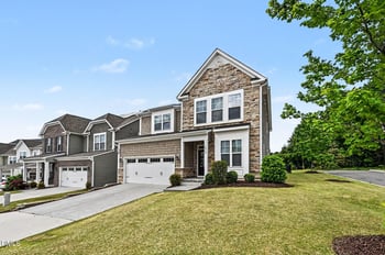 1015 Meadow Pond Dr, Durham, NC 27703