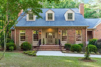 1015 Mulberry Rd, Clayton, NC 27520