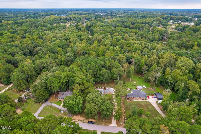 1015 Mulberry Rd, Clayton, NC 27520