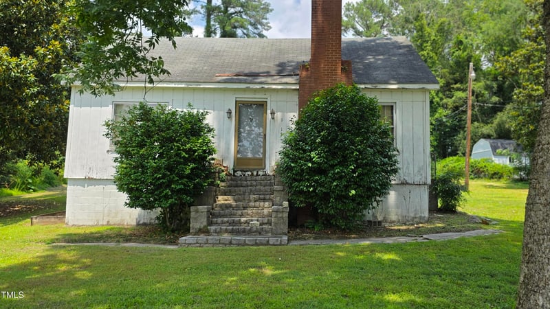 1015 Wait Ave, Wake Forest, NC 27587