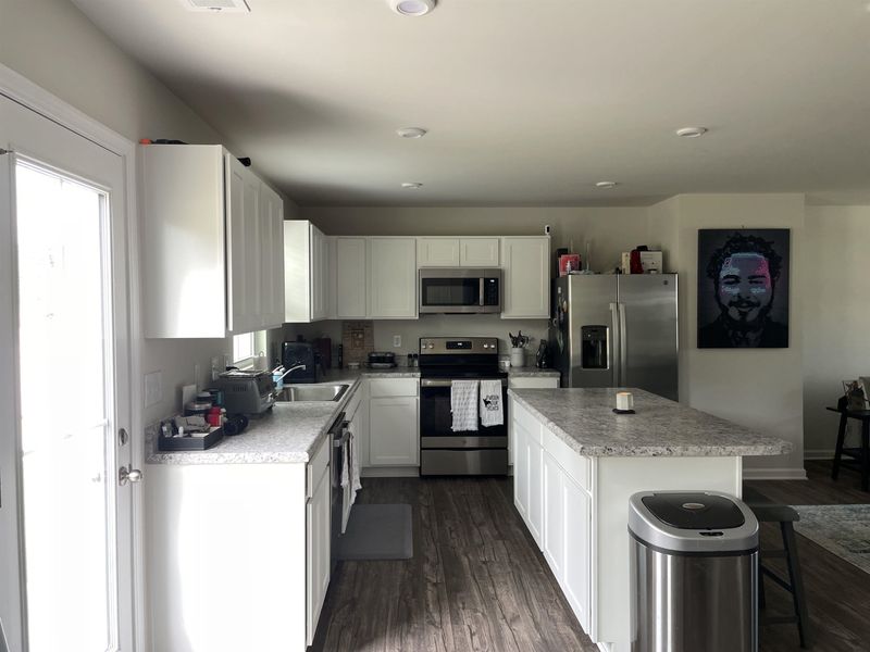 1016 Bent Willow Dr, Durham, NC 27704
