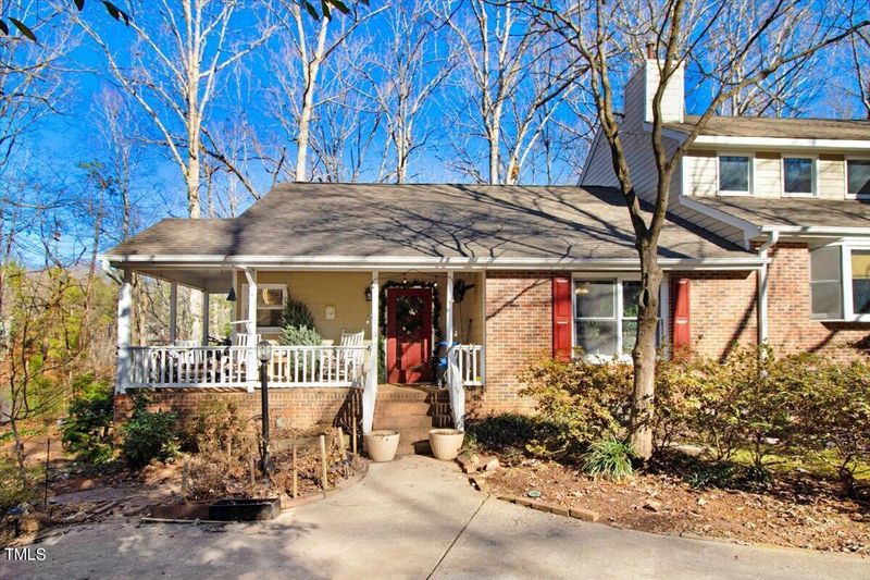 1016 Boathouse Ct, Raleigh, NC 27615