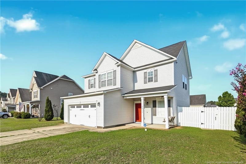 1016 Bombay Dr, Fayetteville, NC 28312