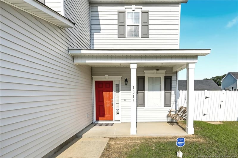 1016 Bombay Dr, Fayetteville, NC 28312