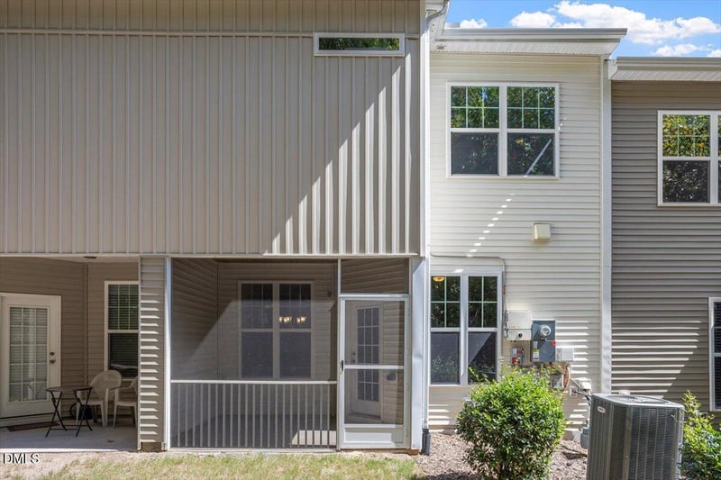 1016 Brightskies St, Morrisville, NC 27560