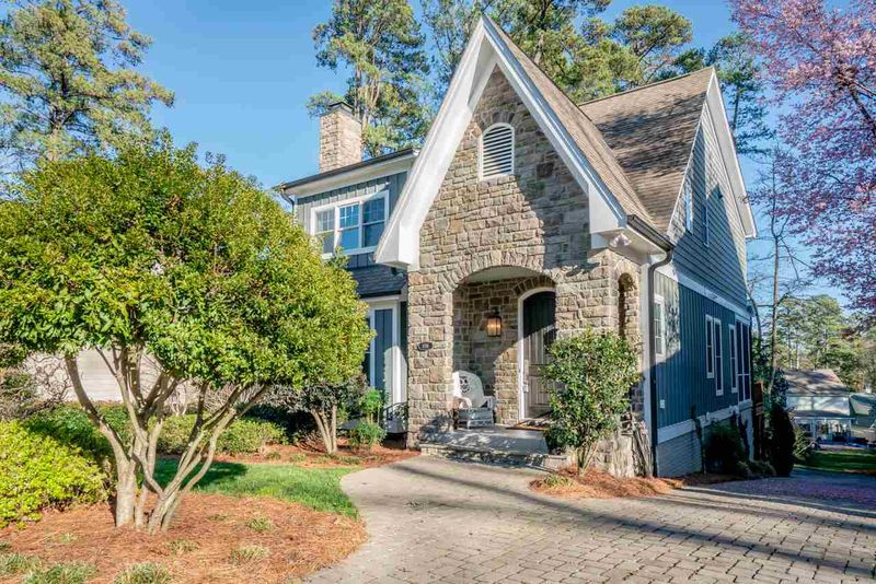 1016 Brooks Ave, Raleigh, NC 27607