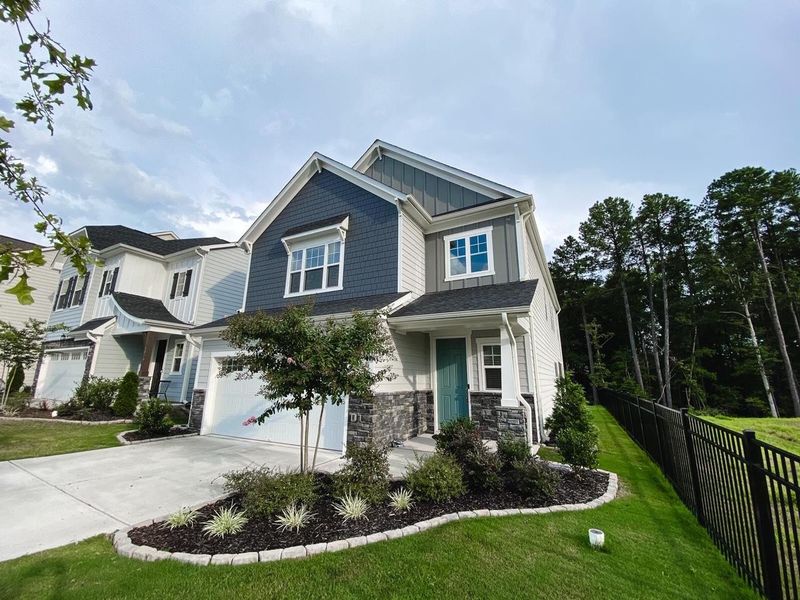 1016 Canyon Shadows Ct, Cary, NC 27519