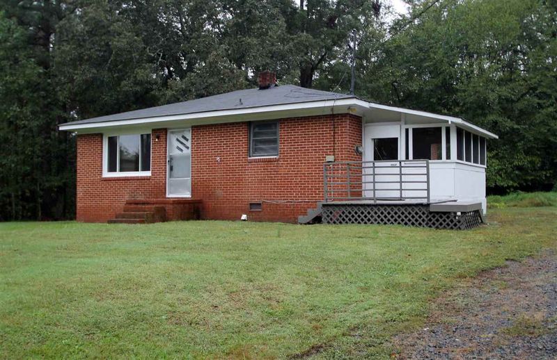 1016 Cortez Dr, Durham, NC 27703