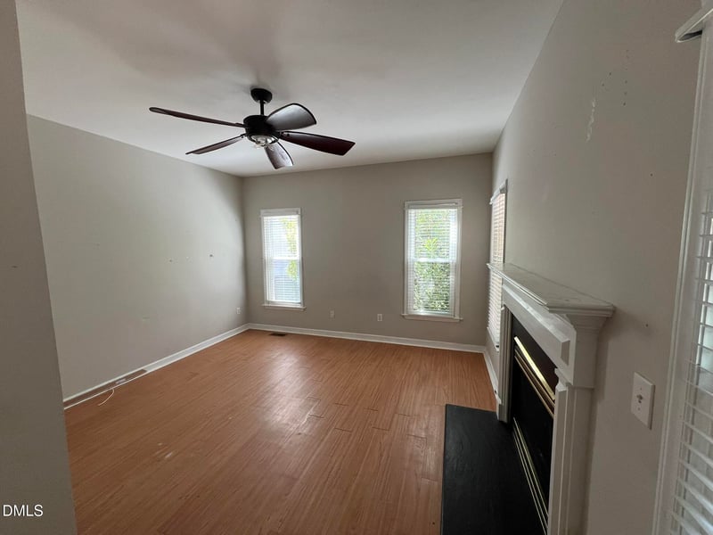 1016 Flower Round Ct, Raleigh, NC 27610