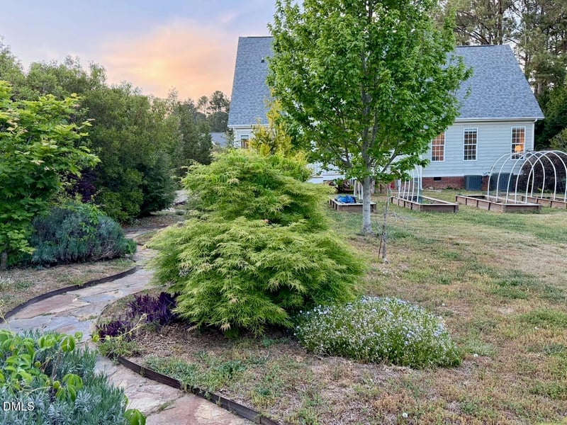 1016 Hadley Meadows Dr, Raleigh, NC 27603