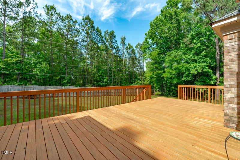 1016 Luminary Ln, Willow Springs, NC 27592