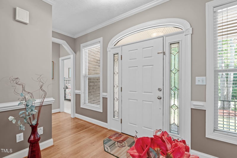 1016 Luminary Ln, Willow Springs, NC 27592