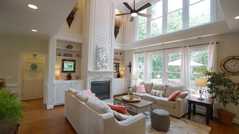 1016 Lylebourne Ct, Apex, NC 27502