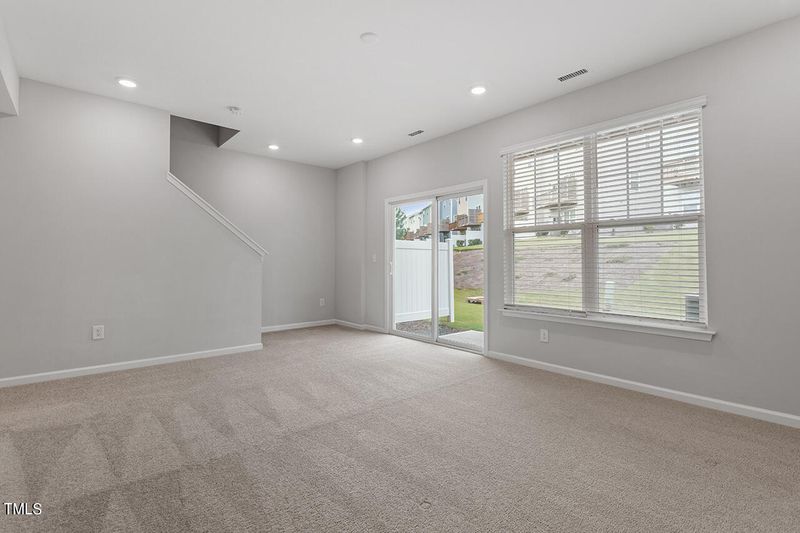 1016 Manorhaven Dr, Durham, NC 27703