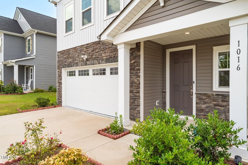 1016 Matterhorn Dr, Fuquay Varina, NC 27526