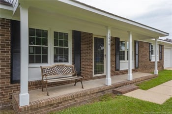 1016 Oakstone Dr, Fayetteville, NC 28314