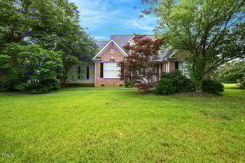 1016 Pasture View Ln, Raleigh, NC 27603