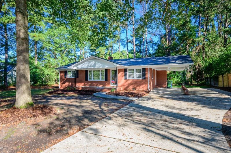1016 Phelps West Rd, Fuquay Varina, NC 27526