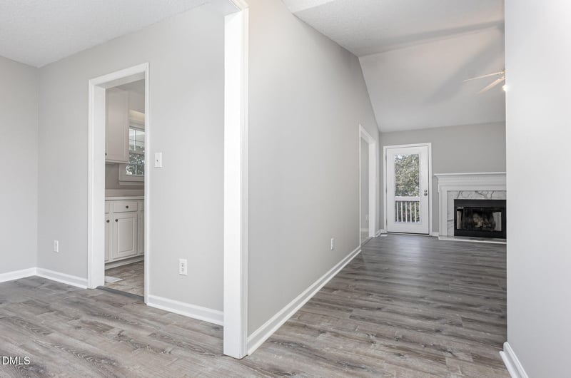 1016 Philwood Ct, Fuquay Varina, NC 27526